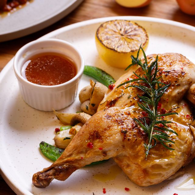 Herb Rubbed Roasted Chicken / Seasonal Vegetables